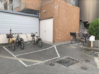 駐輪場