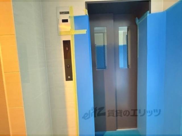 エレベーター
