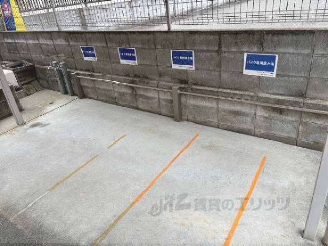 バイク用駐車スペース