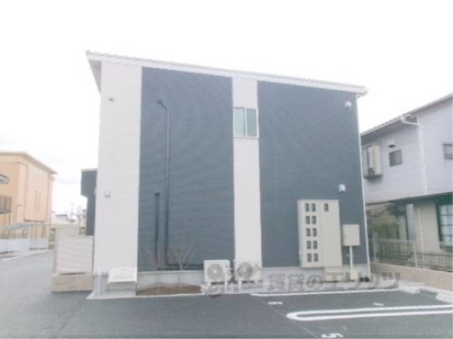 建物サイド側・通路