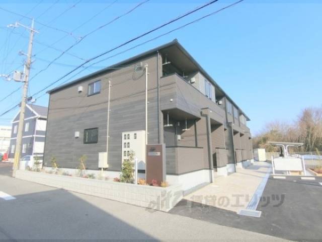 敷地出入口付近