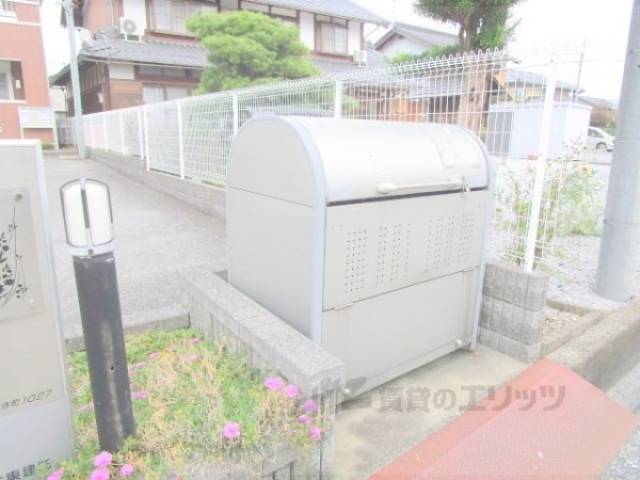 ゴミ置き場