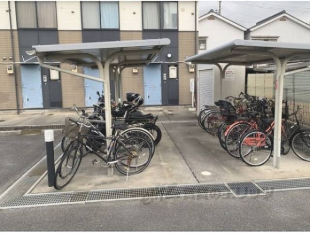 駐輪場