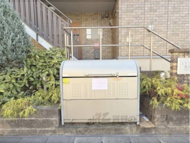 ゴミ置き場