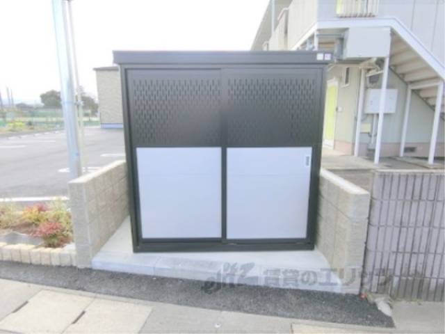 ゴミ置き場