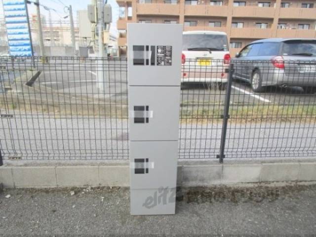 宅配ボックス