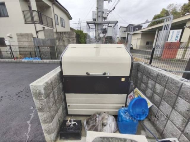 ゴミ置き場