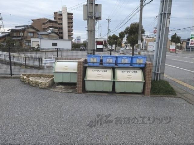 ゴミ置き場