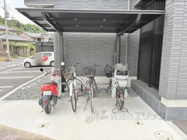 駐輪場