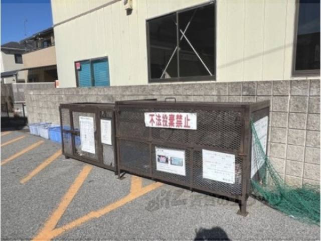 ゴミ置き場