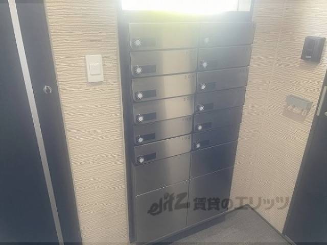 集合ポスト 内側