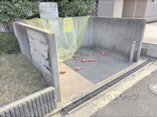 ゴミ置き場