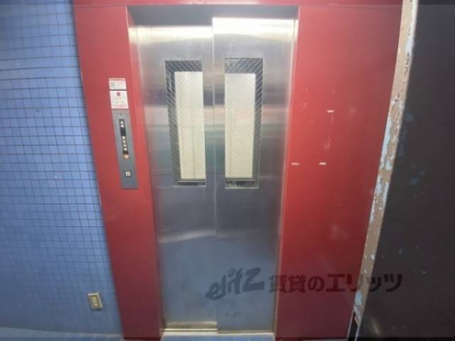 エレベーター