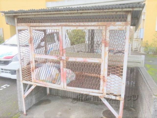 ゴミ置き場