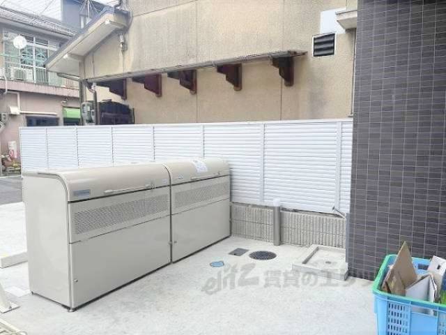 ゴミ置き場