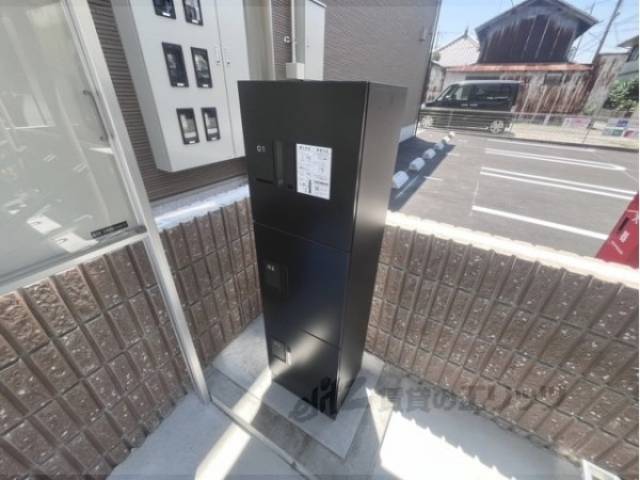 宅配ボックス