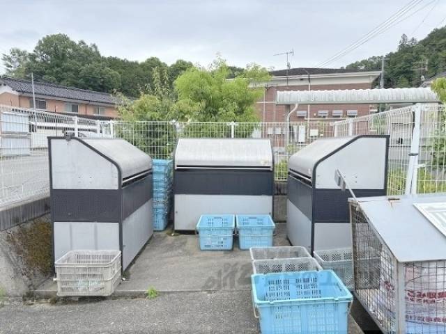 ゴミ置き場