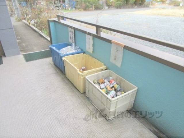 ゴミ置き場