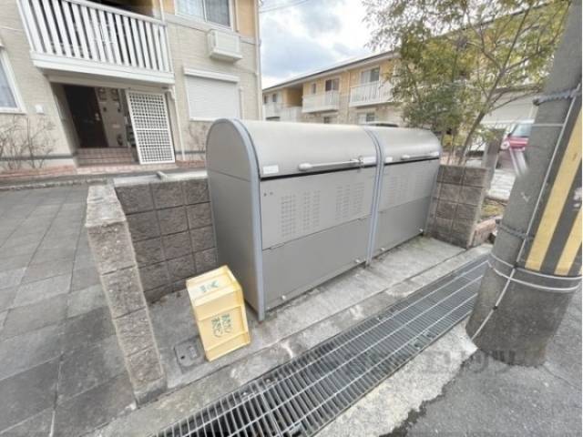 ゴミ置き場