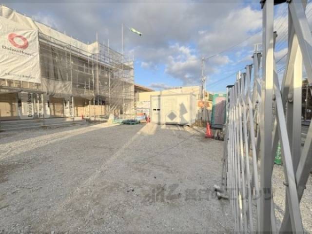 駐輪場　建築中