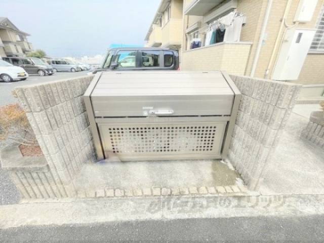 ゴミ置き場