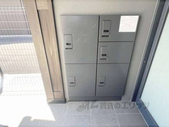 宅配ボックス