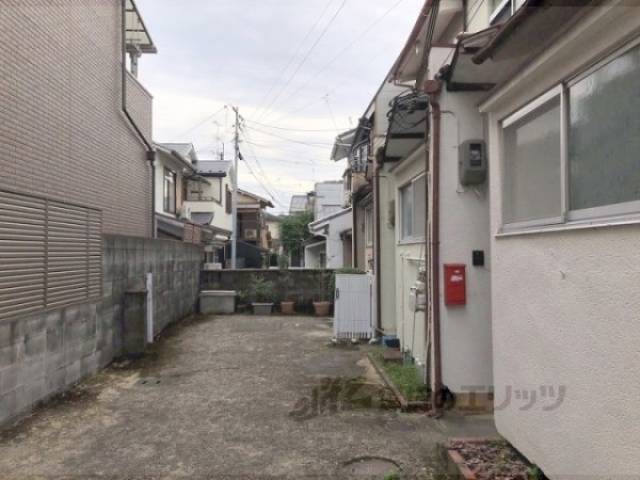 前面道路　南向き