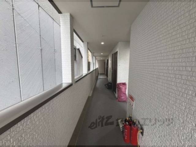 廊下 1階