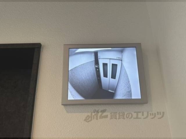 エレベーター　モニター