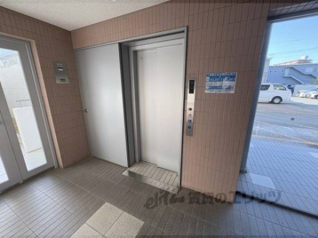 エレベーター
