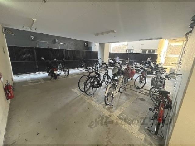 駐輪場