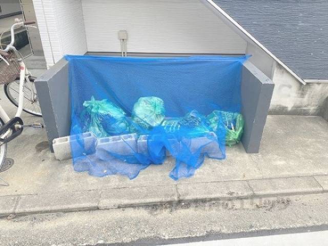 ゴミ置き場