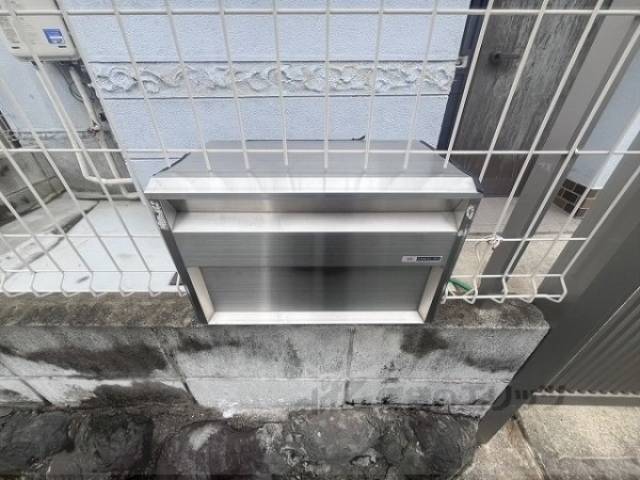 ポスト