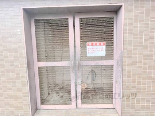ゴミ置き場