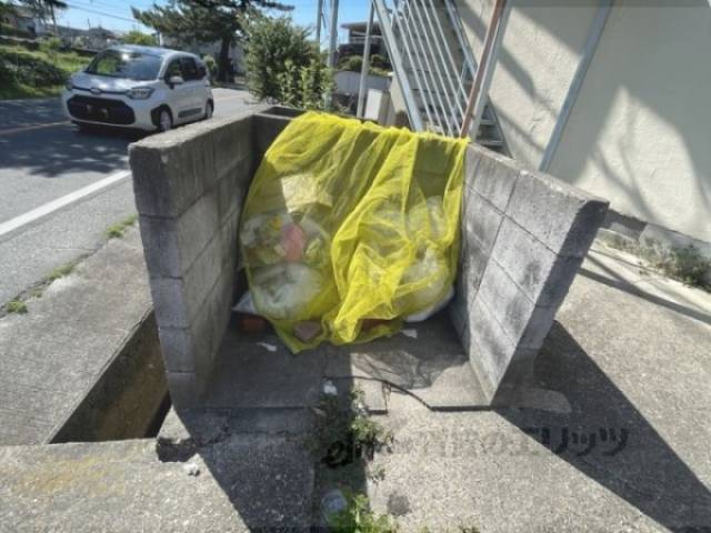 ゴミ置き場