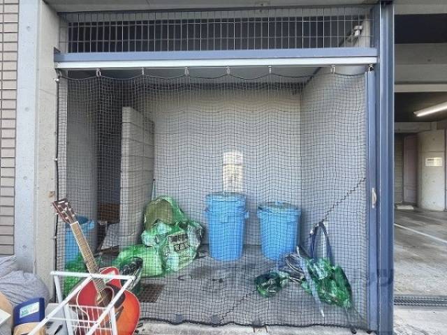 ゴミ置き場