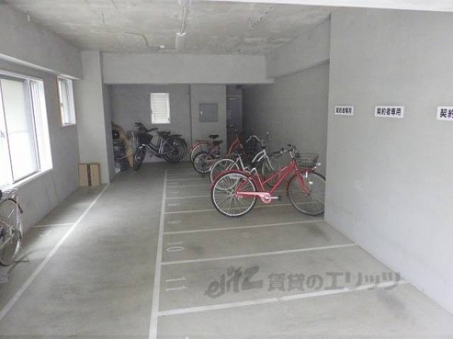 駐輪場