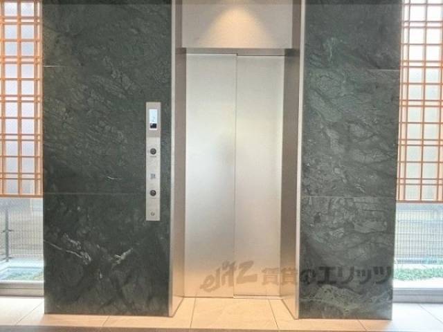 エレベーター