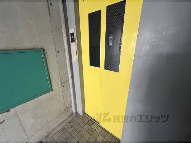 エレベーター