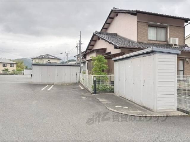 倉庫