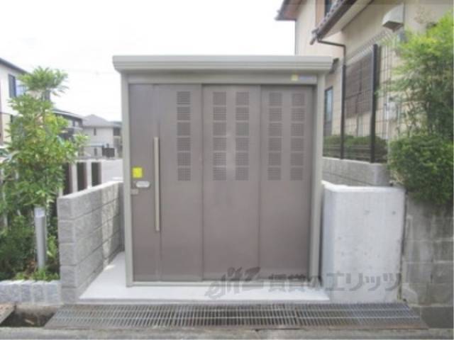 ゴミ置き場