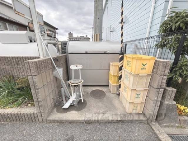 ゴミ置き場