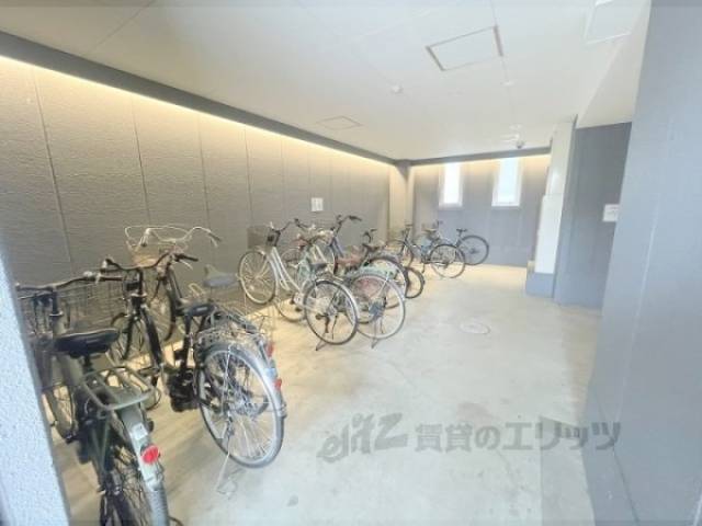 駐輪場