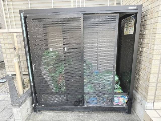 ゴミ置き場