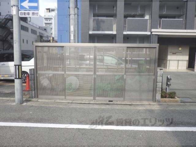 ゴミ置き場