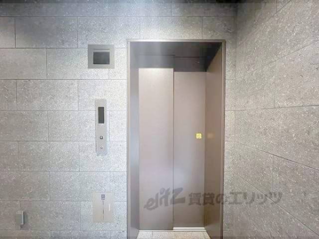 エレベーター