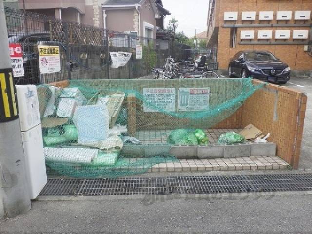ゴミ置き場