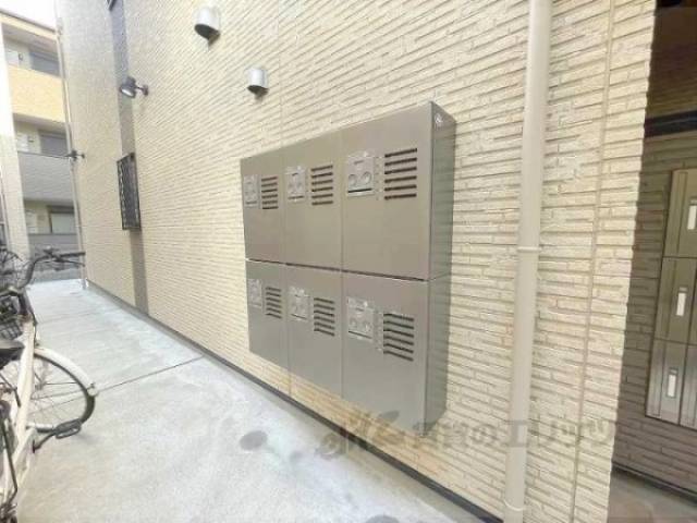 宅配ボックス