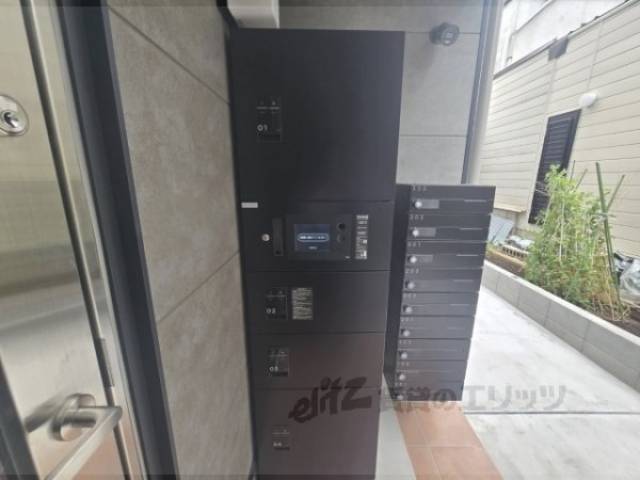 宅配ボックス