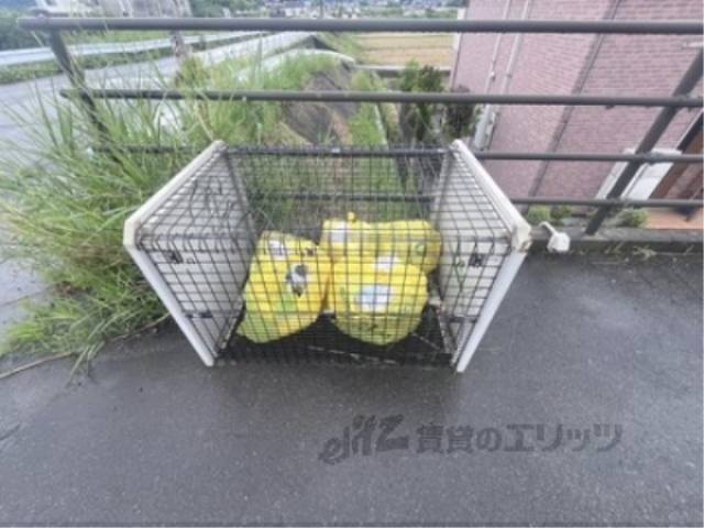 ゴミ置き場